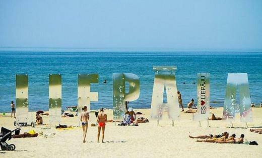 Апартаменти Vitolu 27/33 Лієпая Екстер'єр фото